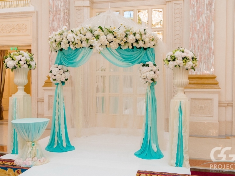 Свадебная арка в зале