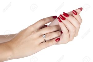  на какой руке обручальное кольцо 